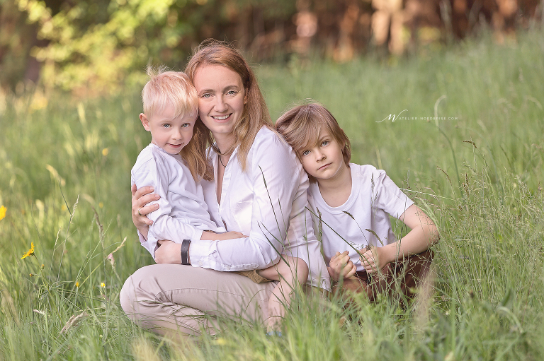 Familienfotografie in Persenbeug | Atelier nordbrise Fotografie | Natürliche einzigartige Familienfotos | Familienshooting Familienfotograf