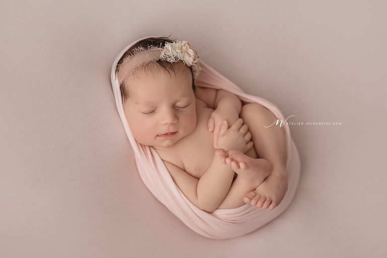 Neugeborenenshooting in Persenbeug | Atelier nordbrise Fotografie | Natürliche einzigartige Babyfotos im Raum Melk | Neugeborenenfotograf Babyfotograf