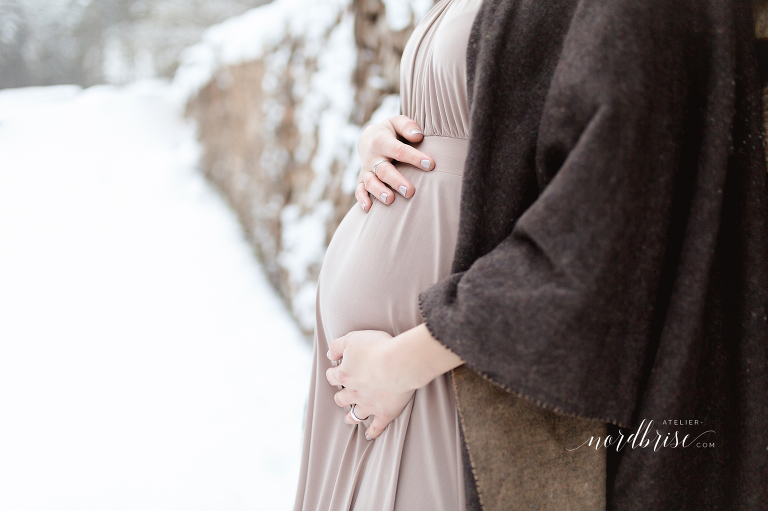 Babybauchshooting in Persenbeug | Atelier nordbrise Fotografie | Natürliche einzigartige Babybauchfotos im Raum Melk | Schwangerschaftsfotograf Babybauchfotograf Schwangerschaftsfotografie Familienfotograf Familienshooting