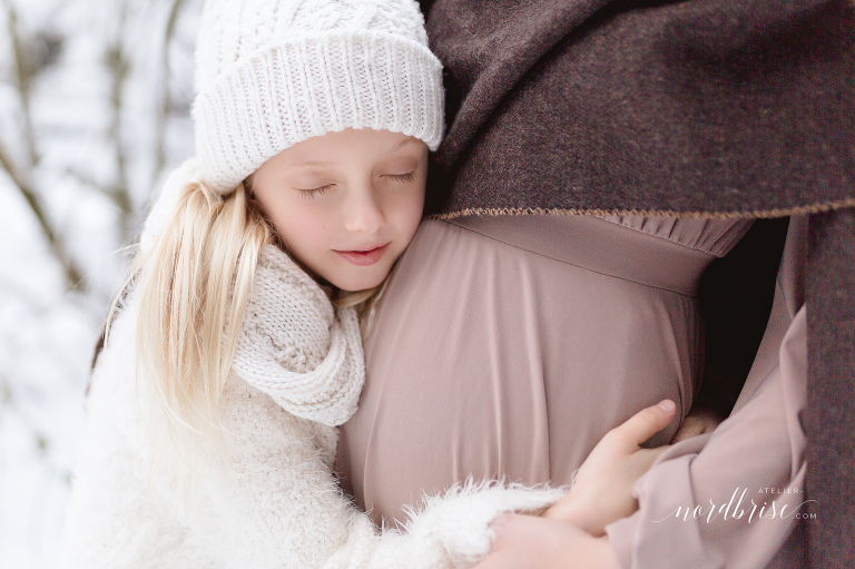 Babybauchshooting in Persenbeug | Atelier nordbrise Fotografie | Natürliche einzigartige Babybauchfotos im Raum Melk | Schwangerschaftsfotograf Babybauchfotograf Schwangerschaftsfotografie Familienfotograf Familienshooting