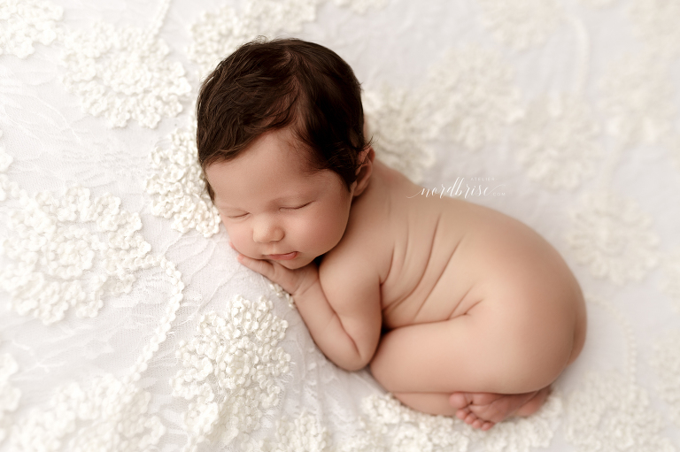 Neugeborenenshooting in Nöchling | Atelier nordbrise Fotografie | Natürliche einzigartige Babyfotos im Raum Melk | Neugeborenenfotograf Babyfotograf Familienfotograf Babyfotografie Neugeborenenfotografie