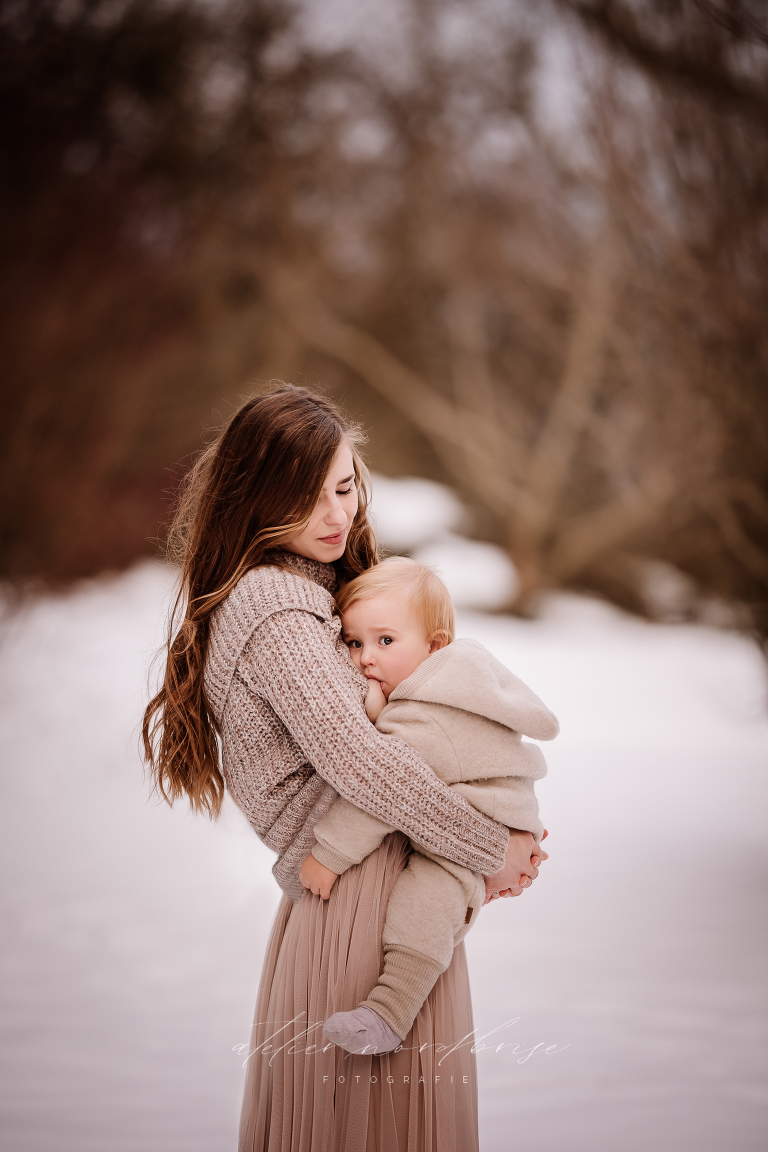 Fine Art Shooting in Nöchling | Atelier nordbrise Fotografie | Natürliche einzigartige Fotos im Raum Melk in Niederösterreich | Neugeborenenfotograf Babyfotograf Familienfotograf