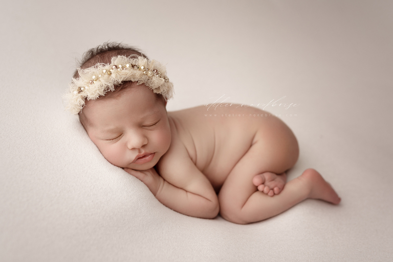 Neugeborenenshooting in Nöchling im wunderschönen Niederösterreich | Atelier nordbrise Fotografie | Natürliche einzigartige Babyfotos im Raum Melk | Neugeborenenfotograf Babyfotograf Familienfotograf Babyfotografie Neugeborenenfotografie