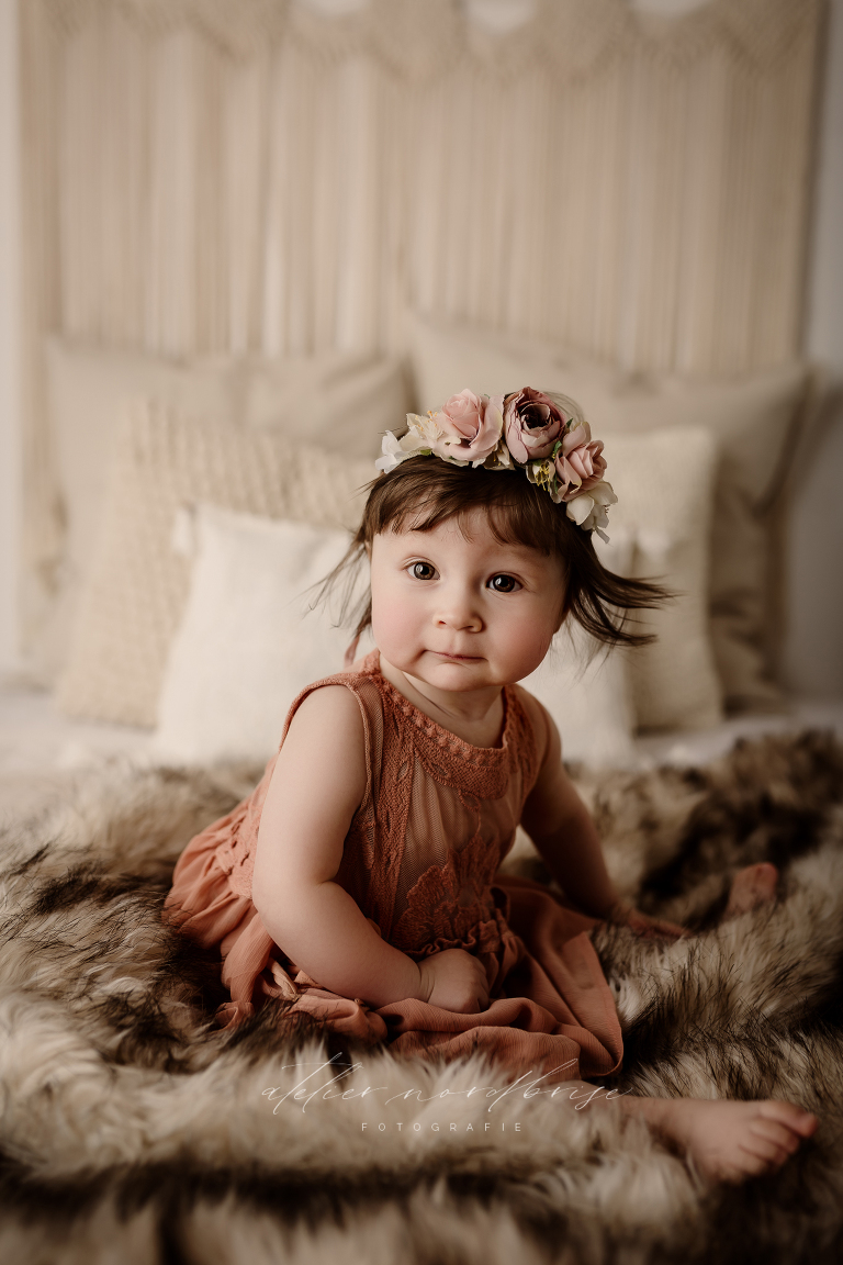 Babyshooting in Nöchling im wunderschönen Niederösterreich | Atelier nordbrise Fotografie | Natürliche einzigartige Babyfotos im Raum Melk | Neugeborenenfotograf Familienfotograf