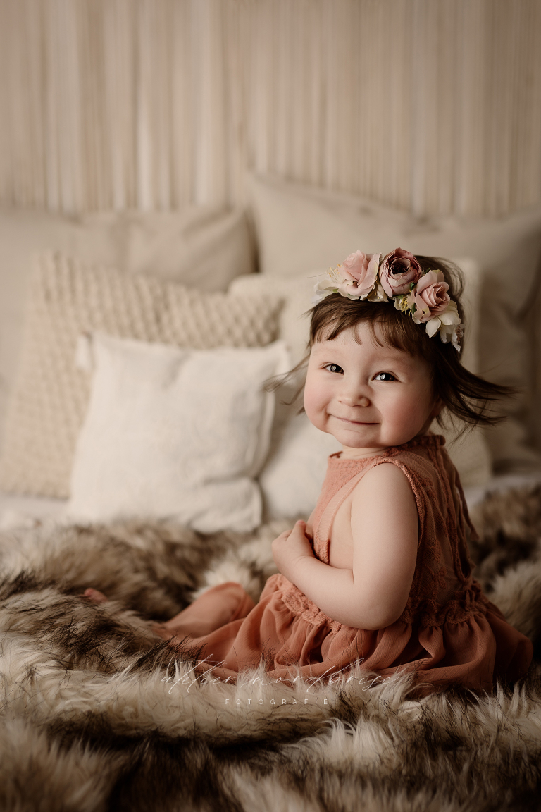 Babyshooting in Nöchling im wunderschönen Niederösterreich | Atelier nordbrise Fotografie | Natürliche einzigartige Babyfotos im Raum Melk | Neugeborenenfotograf Familienfotograf