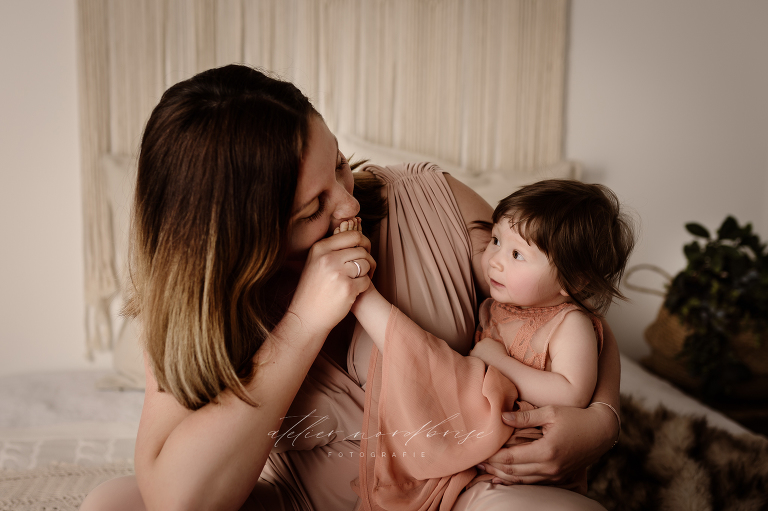 Babyshooting in Nöchling im wunderschönen Niederösterreich | Atelier nordbrise Fotografie | Natürliche einzigartige Babyfotos im Raum Melk | Neugeborenenfotograf Familienfotograf