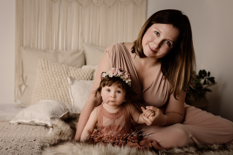 Babyshooting in Nöchling im wunderschönen Niederösterreich | Atelier nordbrise Fotografie | Natürliche einzigartige Babyfotos im Raum Melk | Neugeborenenfotograf Familienfotograf